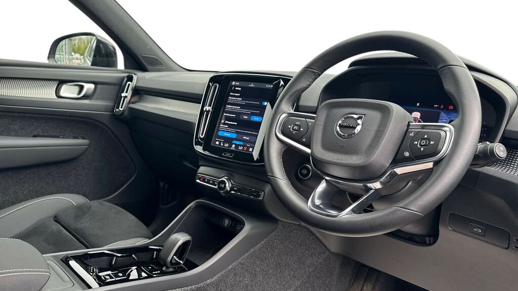 Volvo XC40 2.0 B4p Plus Dark RF25GZN Grey #5