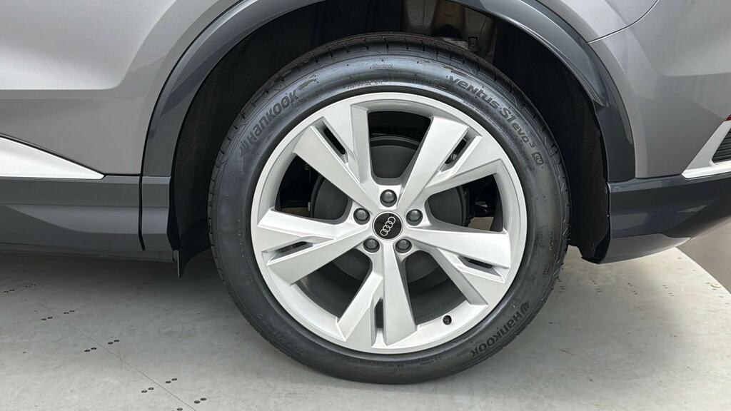 Audi Q4 E Tron 150Kw 40 63Kwh S Line Leather LG26VFU Grey #5