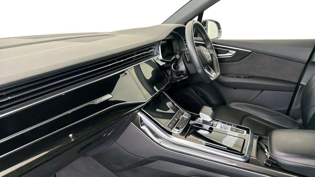 Audi Q7 55 Tfsi Quattro Black Edition Tiptronic LS72FFJ Grey #2