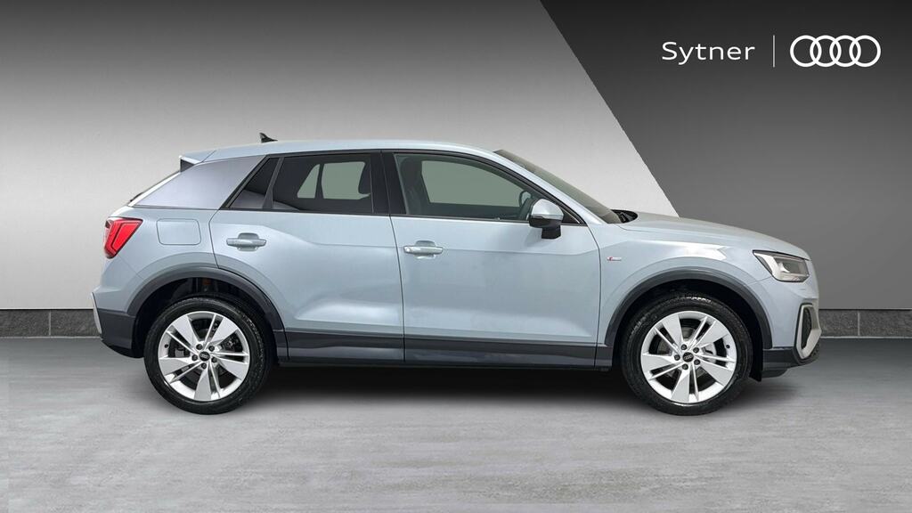 Audi Q2 35 Tfsi S Line S Tronic LJ26VSF Grey #4