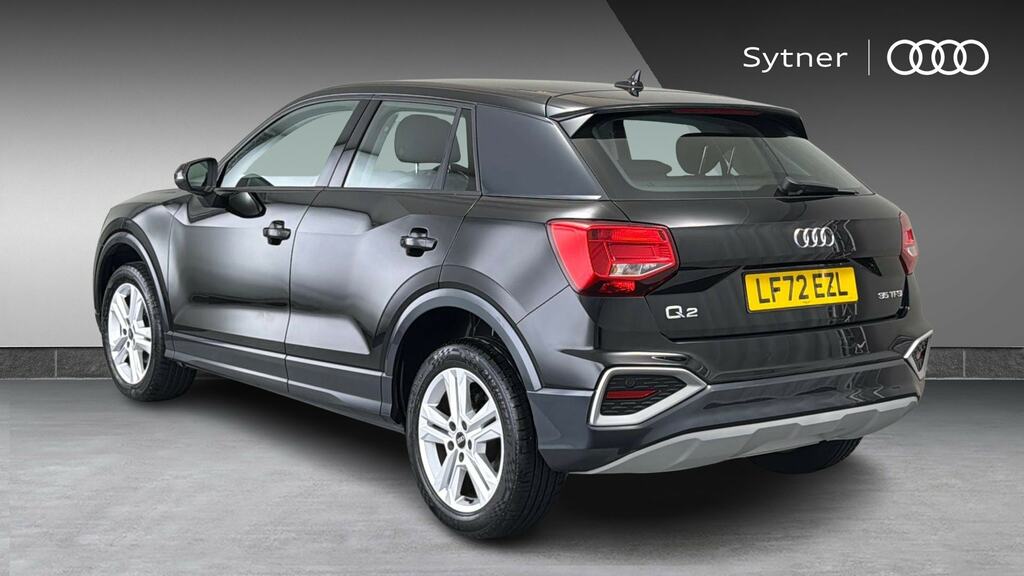 Audi Q2 35 Tfsi Sport Black #3