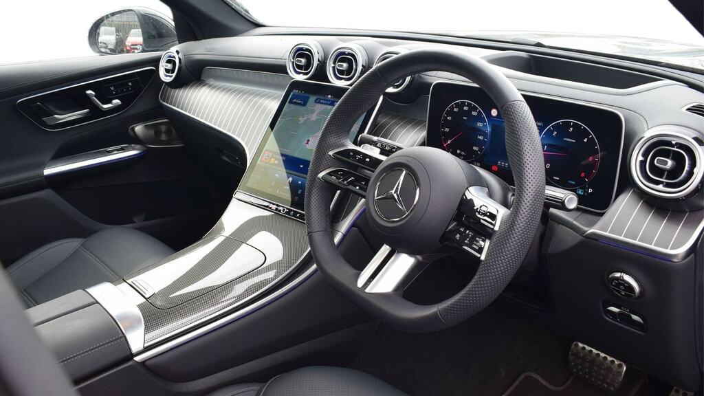 Mercedes-Benz GLC Class Glc 300D 4Matic Amg Line Premium 9G-tronic KX25UOW Black #3