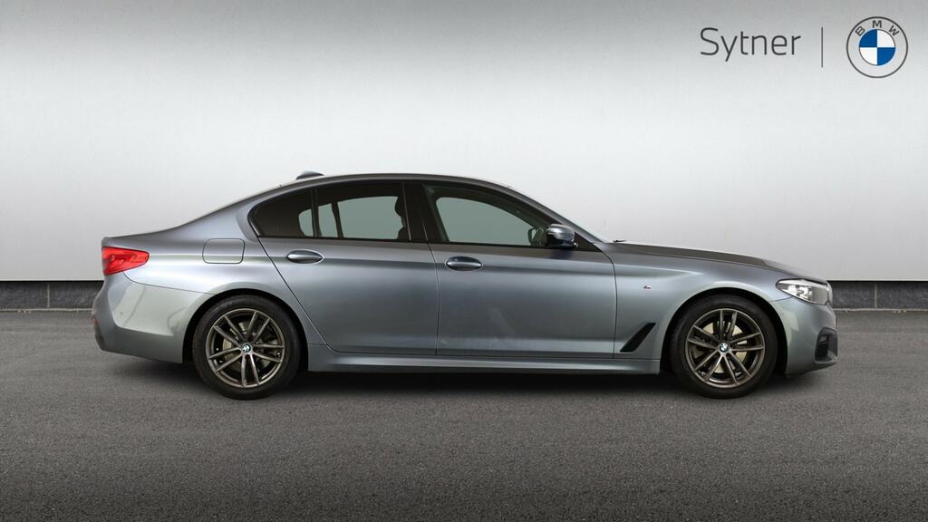 BMW 5 Series 520I M Sport SK69WFS Blue #3