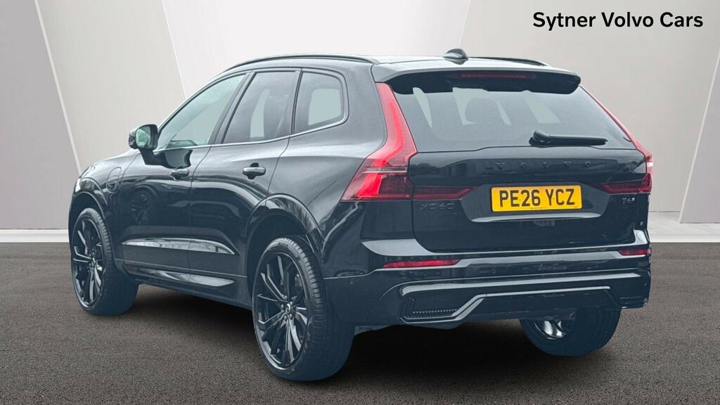Volvo XC60 2.0 T6 350 Phev Plus Black Ed Awd Geartronic PE26YCZ Black #2