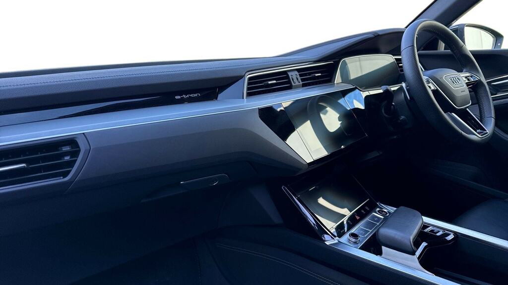 Audi Q8 e tron 300Kw 55 Quattro 114Kwh S Line MK24DJJ Black #2