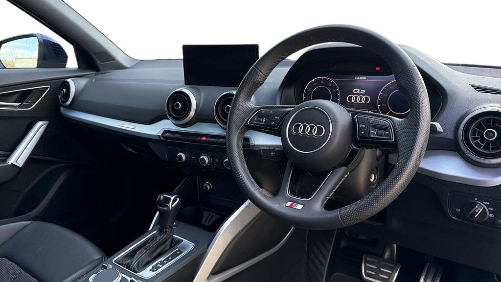 Audi Q2 35 Tfsi S Line S Tronic YF23GDJ Blue #6