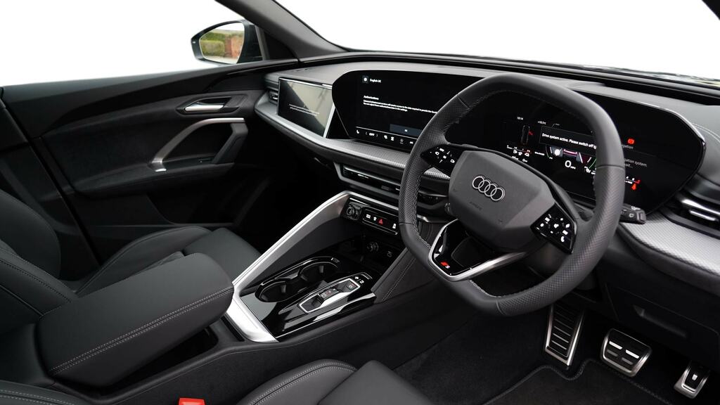 Audi Q5 2.0 Tfsi E Quattro 299 Edition 1 S Tronic YE26FCM Black #6