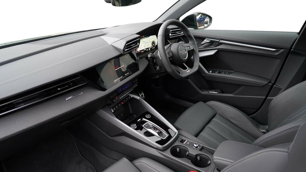 Audi A3 2.0 Tdi 150 Black Edition S Tronic Tech Pack Green #2