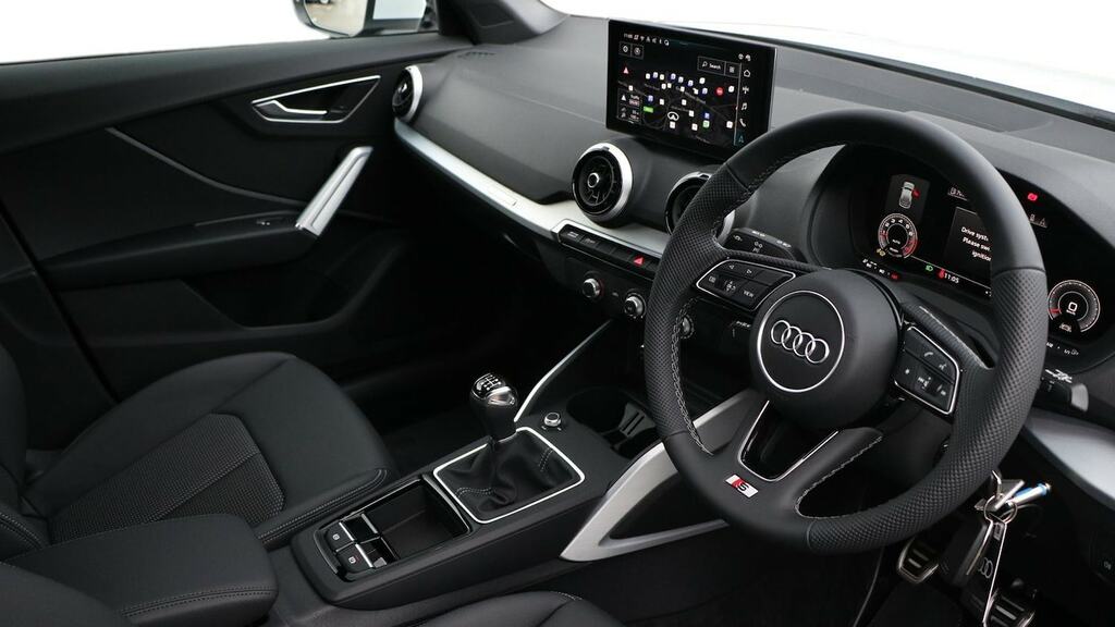 Audi Q2 35 Tfsi S Line YH26WZG White #6