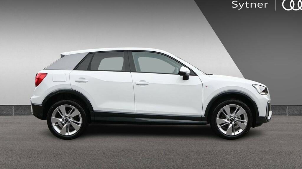 Audi Q2 35 Tfsi S Line YH26WZG White #4