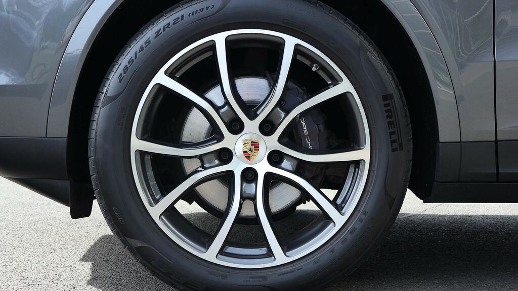 Porsche Cayenne Tiptronic S GX73VMH Grey #4