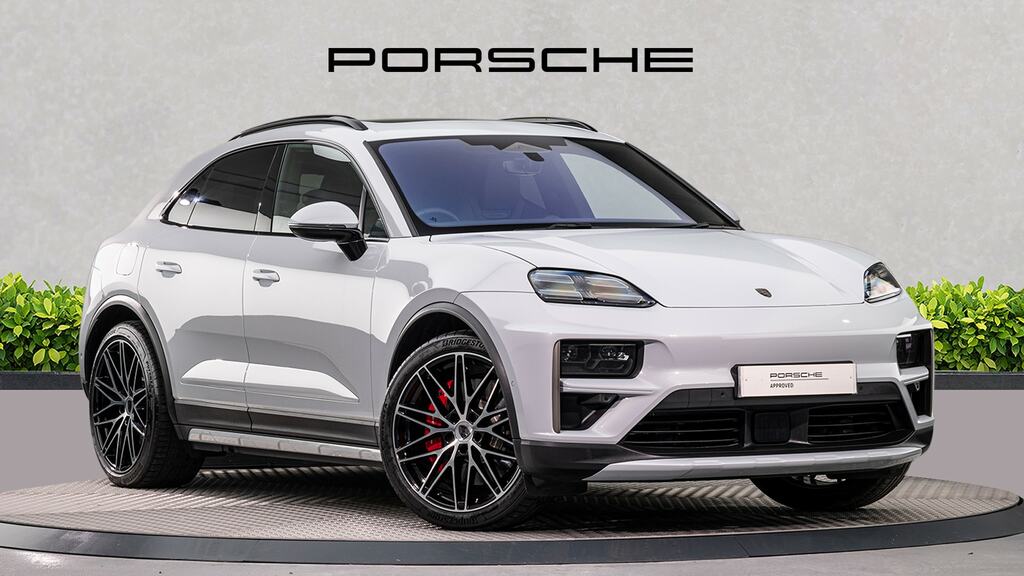 Porsche Macan 470Kw Turbo 100Kwh Grey
