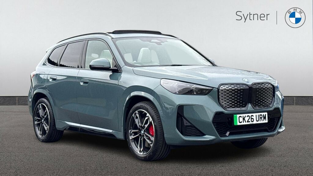 BMW iX1 150Kw Edrive20 Shadow Edition 65Kwh Green
