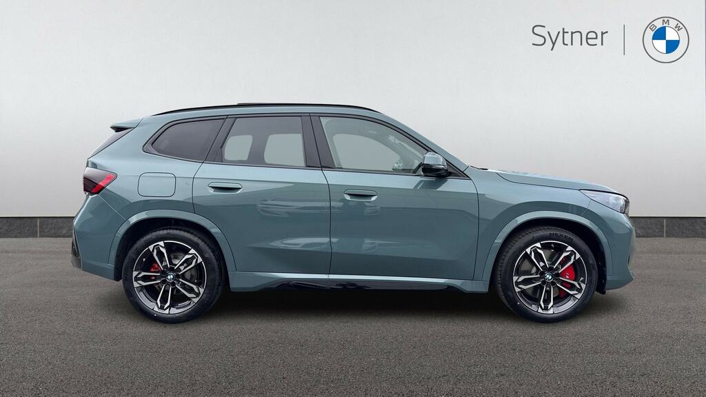 BMW iX1 150Kw Edrive20 Shadow Edition 65Kwh CK26URM Green #3
