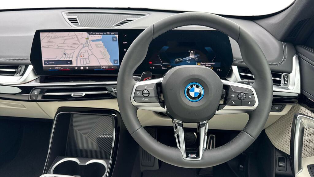 BMW iX1 150Kw Edrive20 Shadow Edition 65Kwh CK26URM Green #5