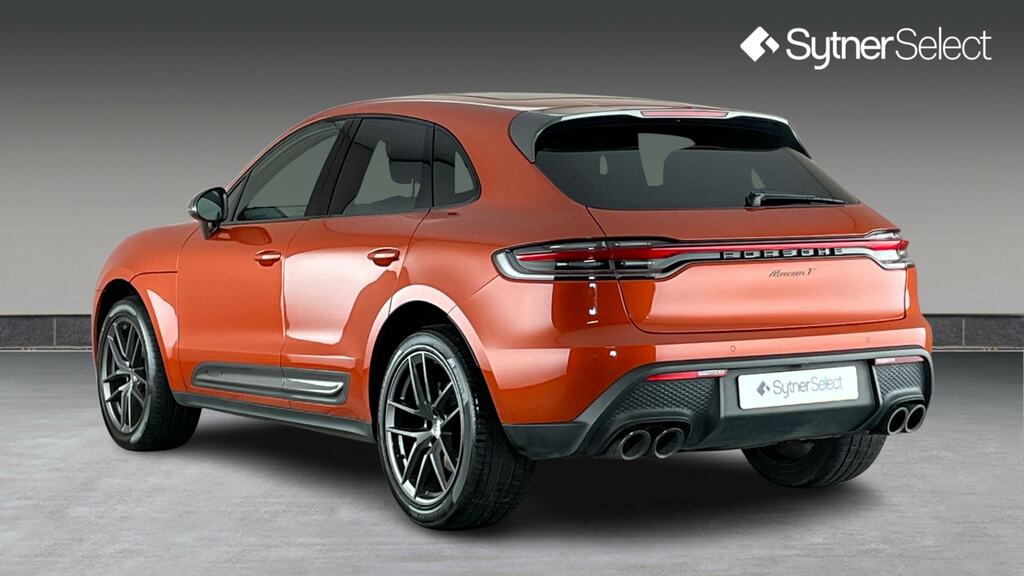 Porsche Macan T Pdk CJ72WBU Orange #2