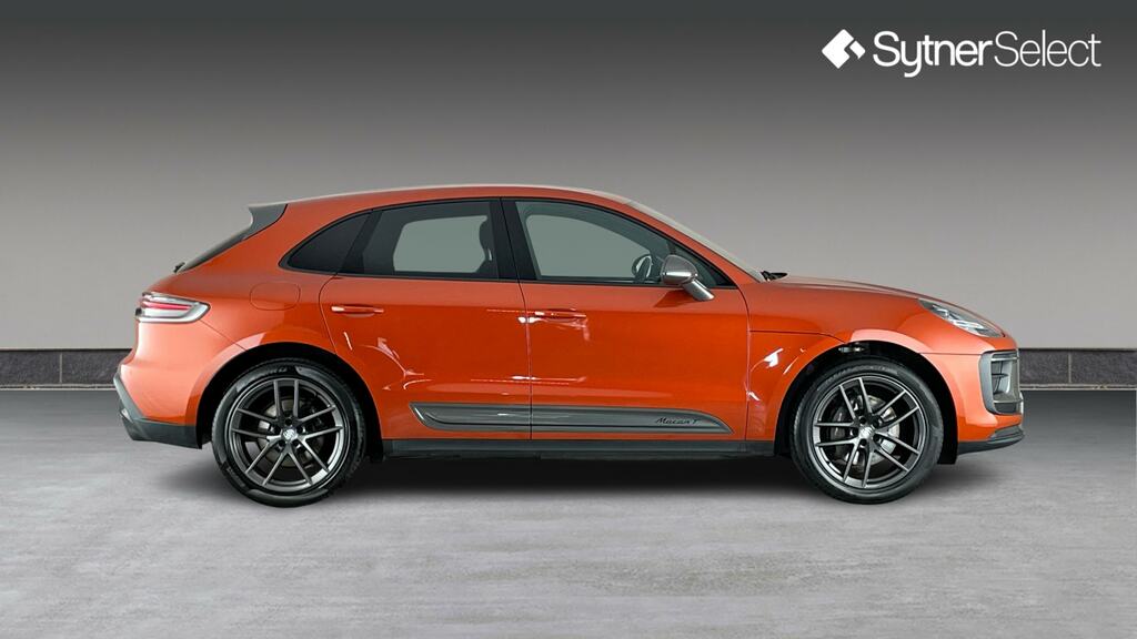 Porsche Macan T Pdk CJ72WBU Orange #3