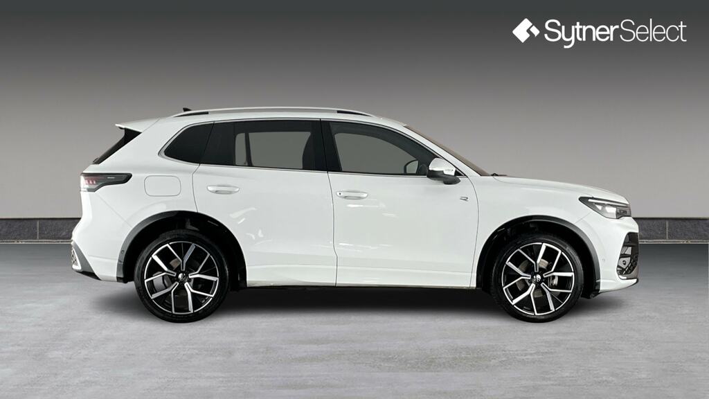 Volkswagen Tiguan 1.5 Etsi 150 R-line Dsg CV24ZDJ White #3