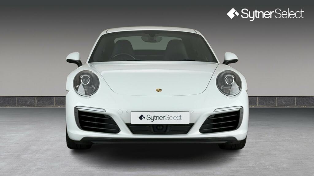 Porsche 911 2dr Pdk C4EOT White #4