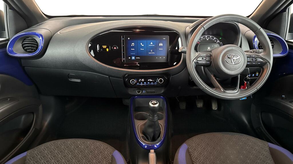 Toyota Aygo X 1.0 Vvt-i Edge VN74RVP Blue #6
