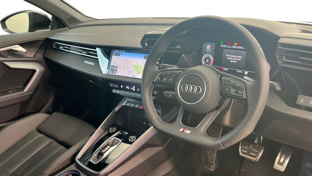 Audi A3 35 Tfsi Black Edition S Tronic KT25YEG Black #6