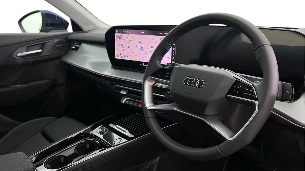 Audi Q3 1.5 E-hybrid Sport S Tronic Soundvision FG26EYD Blue #6