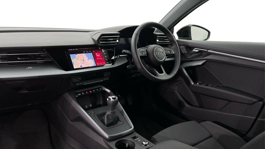 Audi A3 1.5 Tfsi 150 Sport Black #2