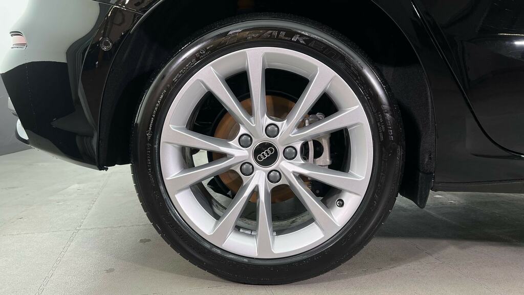Audi A3 1.5 Tfsi 150 Sport Black #5