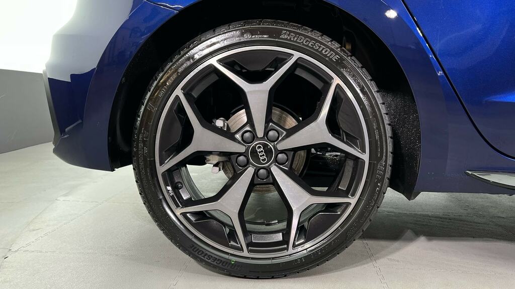 Audi A1 30 Tfsi Black Edition S Tronic FJ26YXY Blue #5