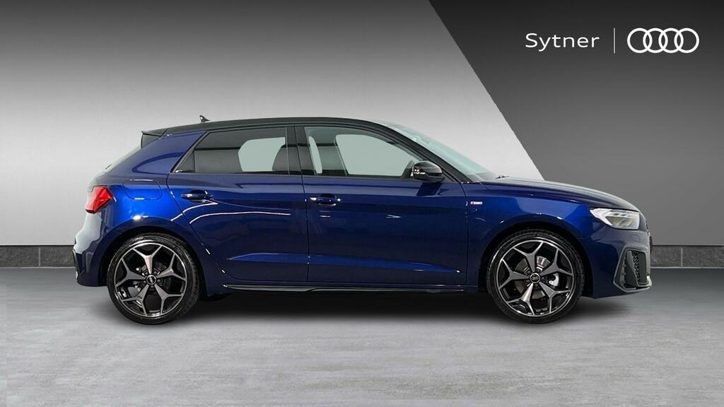 Audi A1 30 Tfsi Black Edition S Tronic FJ26YXY Blue #4