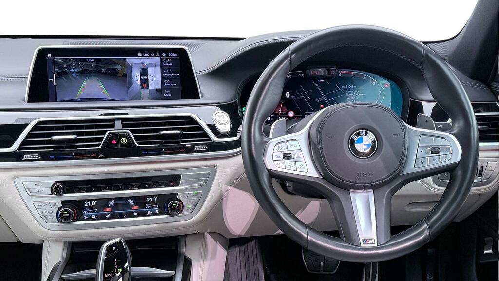 BMW 7 Series 740D Xdrive M Sport BN70ZZU Black #5