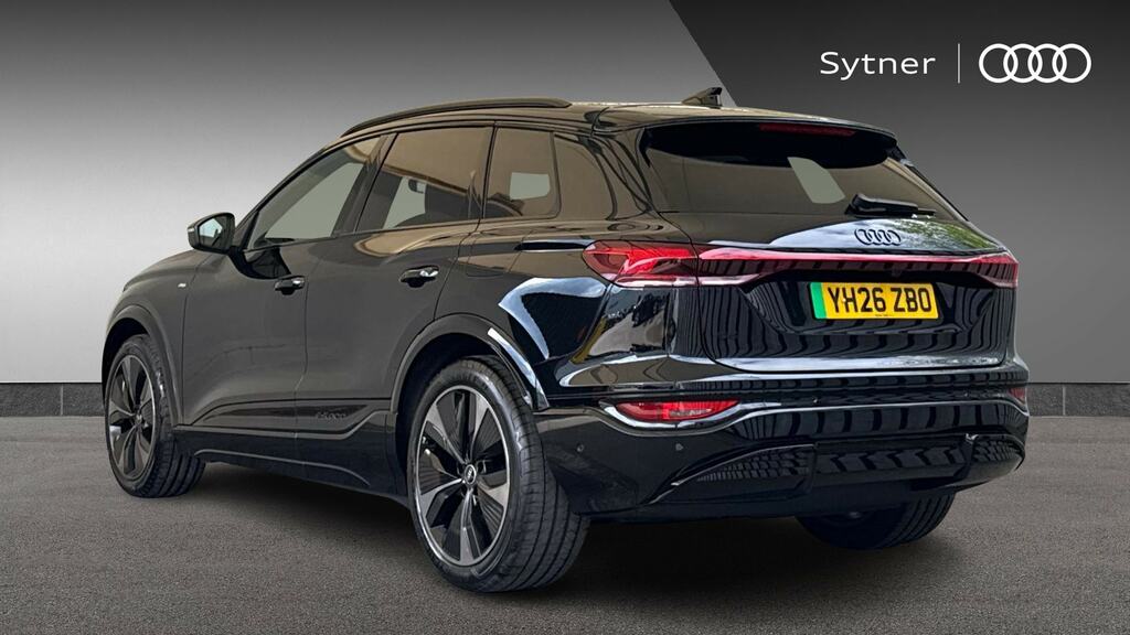 Audi Q6 E-Tron 185Kw 83Kwh Edition 1 Sv YH26ZBO Black #3