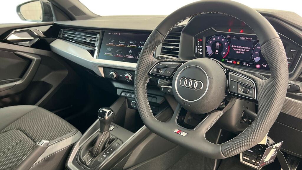 Audi A1 35 Tfsi Black Edition S Tronic FN26ATO Blue #6