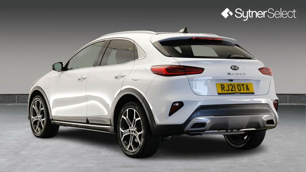 Kia Xceed 1.6 Gdi Phev First Edition Dct RJ21OTA White #2