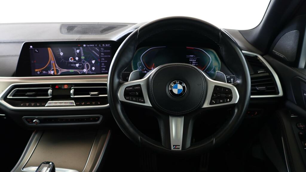 BMW X5 Xdrive30d M Sport CY70OCP White #5