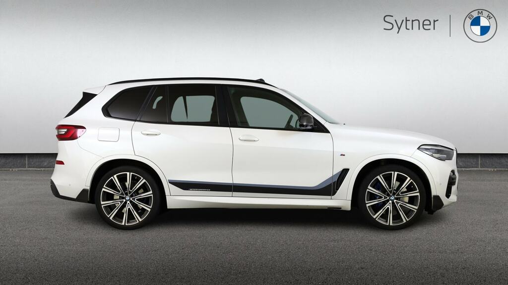 BMW X5 Xdrive30d M Sport CY70OCP White #3