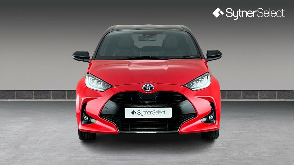 Toyota Yaris 1.5 Hybrid Launch Edition Cvt BG21FMP Red #4