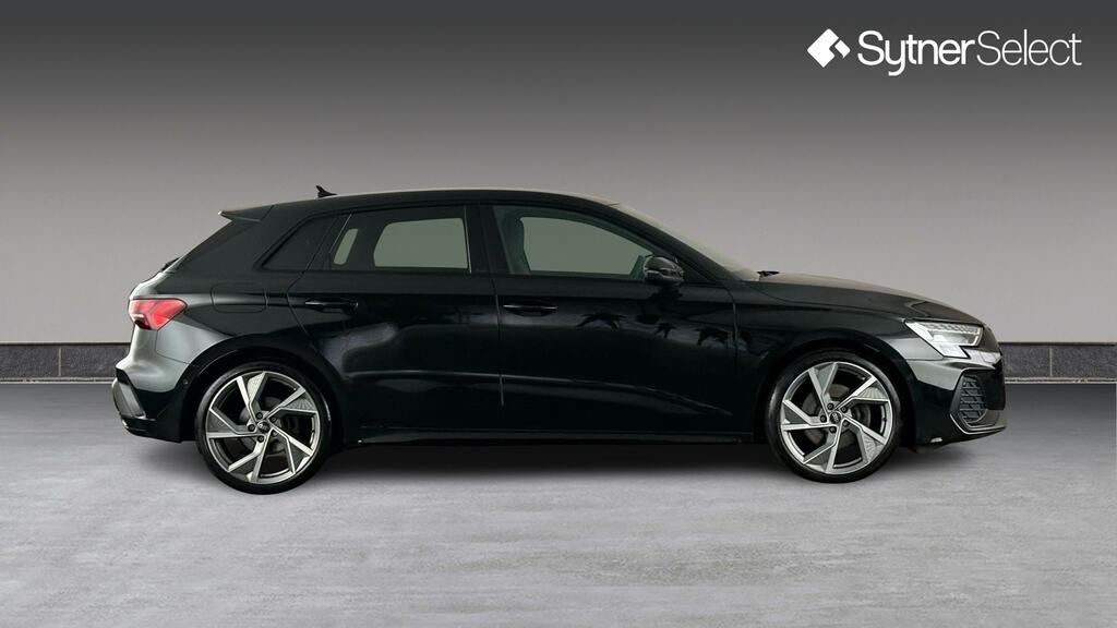 Audi A3 35 Tfsi S Line KY74CYW Black #3