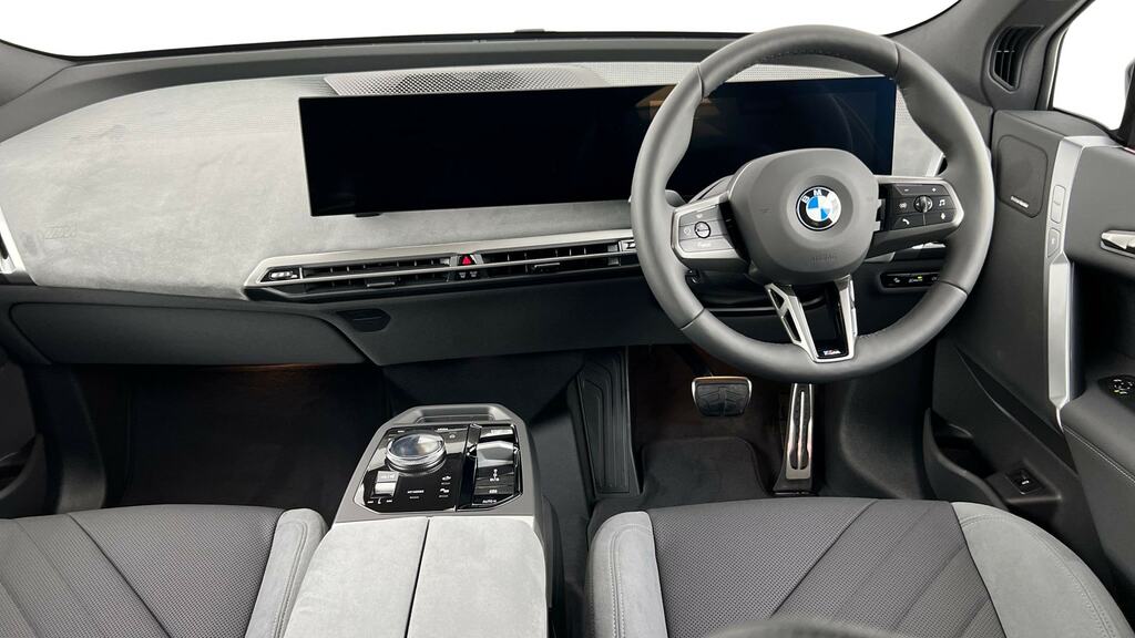 BMW iX 300Kw Xdr45 M Sport 101Kwh Techskypro BW25OPP Black #4