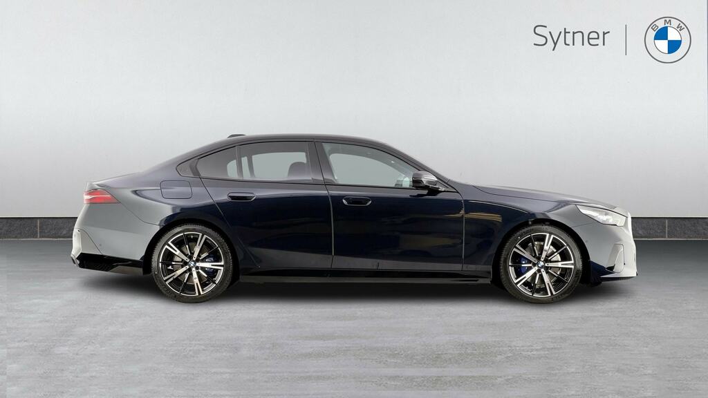 BMW 5 Series 520I M Sport BX75LNO Black #3
