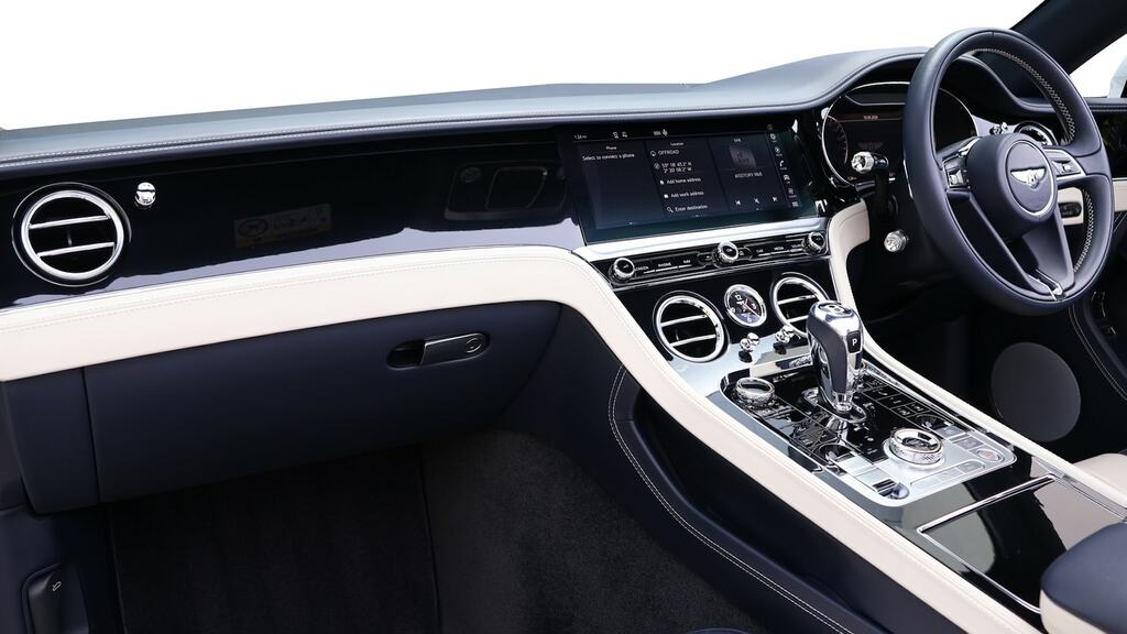 Bentley Continental Gt 4.0 V8 Mulliner Driving Spec RX20YLL White #2
