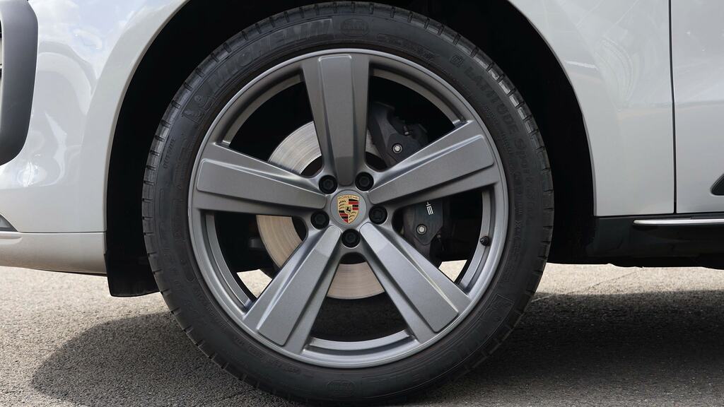 Porsche Macan 5dr Pdk Grey #4