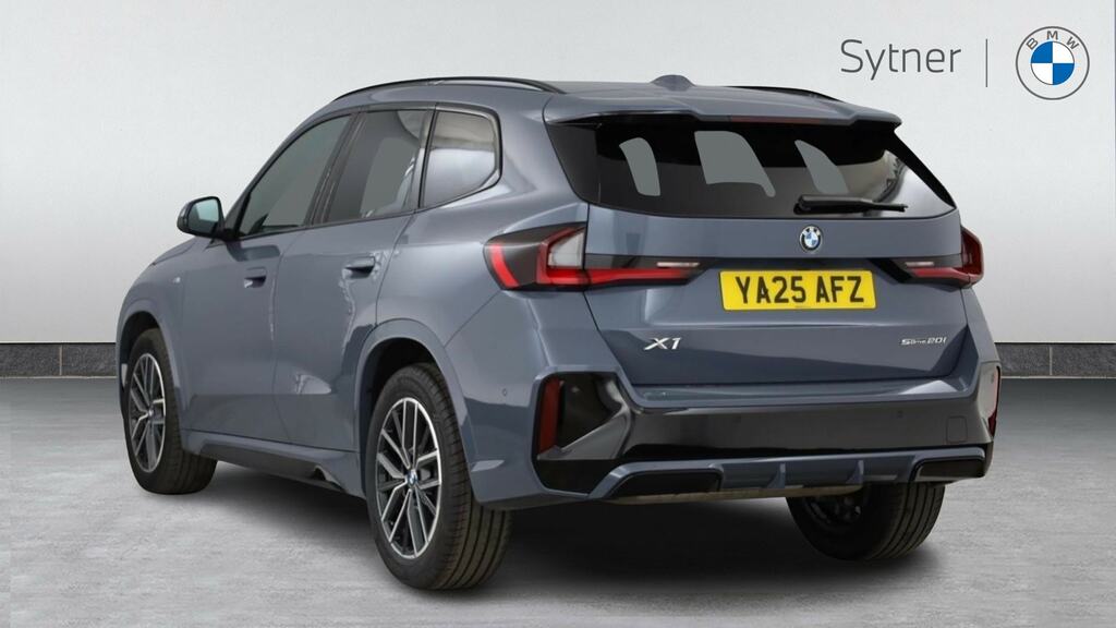 BMW X1 Sdrive 20I Mht M Sport Step YA25AFZ Blue #2