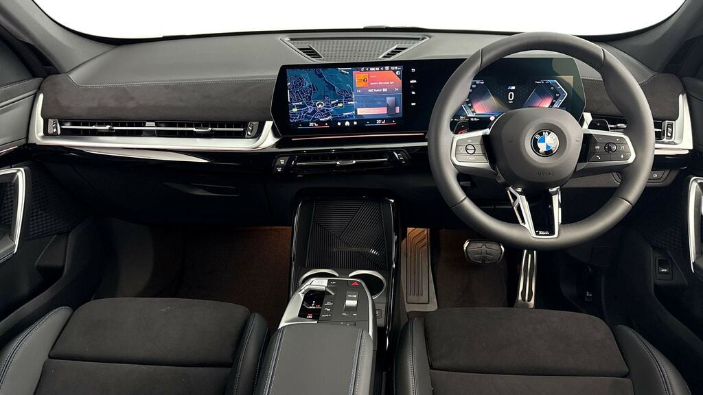BMW X1 Sdrive 20I Mht M Sport Step Blue #4