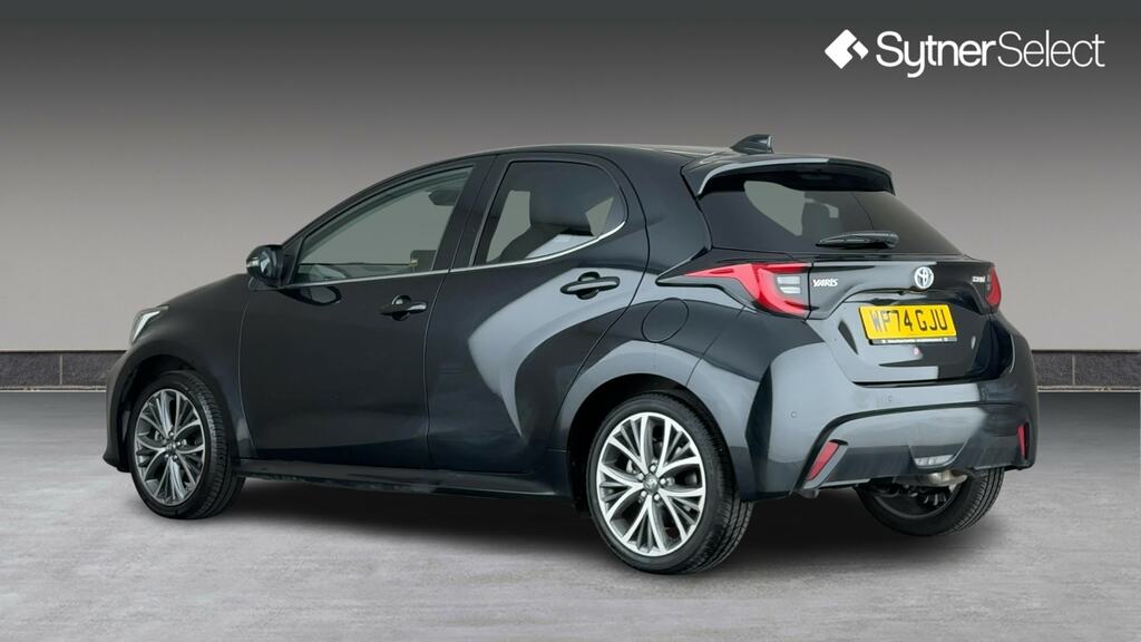 Toyota Yaris 1.5 Hybrid Excel Cvt WP74GJU Black #2