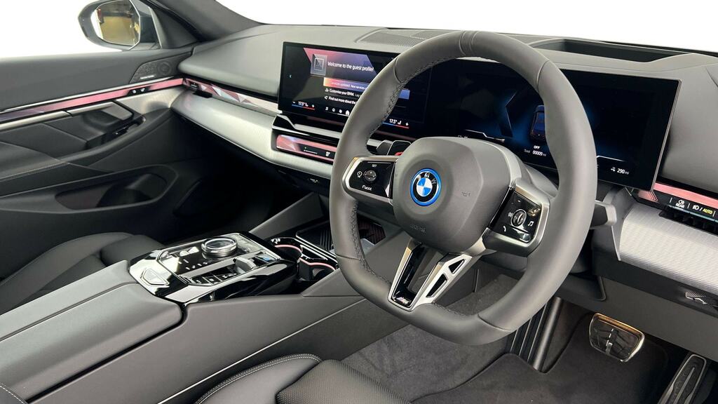 BMW i5 250Kw Edrive40 M Sport Pro 84Kwh BD26KWK Grey #6