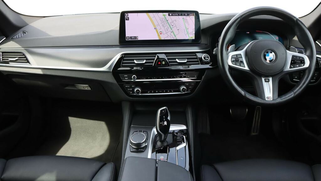 BMW 5 Series 530D Xdrive Mht M Sport Blue #4