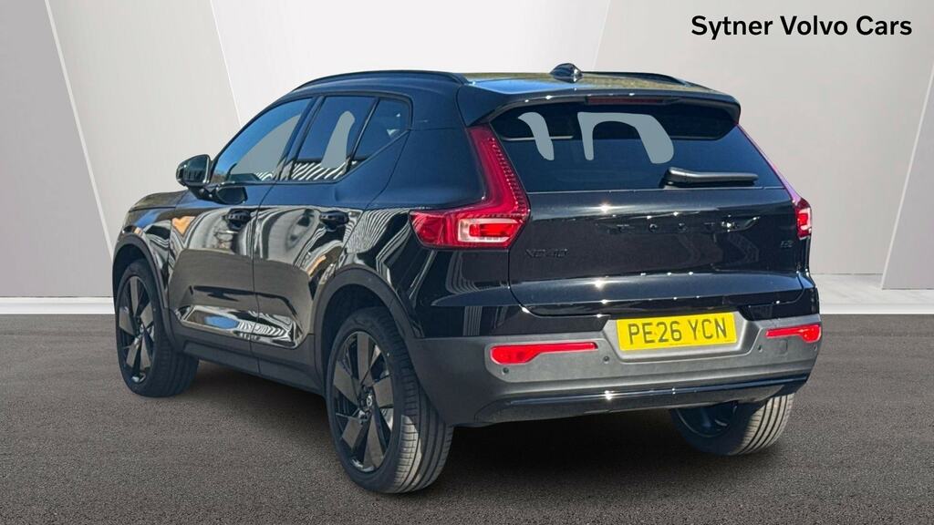 Volvo XC40 2.0 B3p Ultra Black Edition PE26YCN Black #2