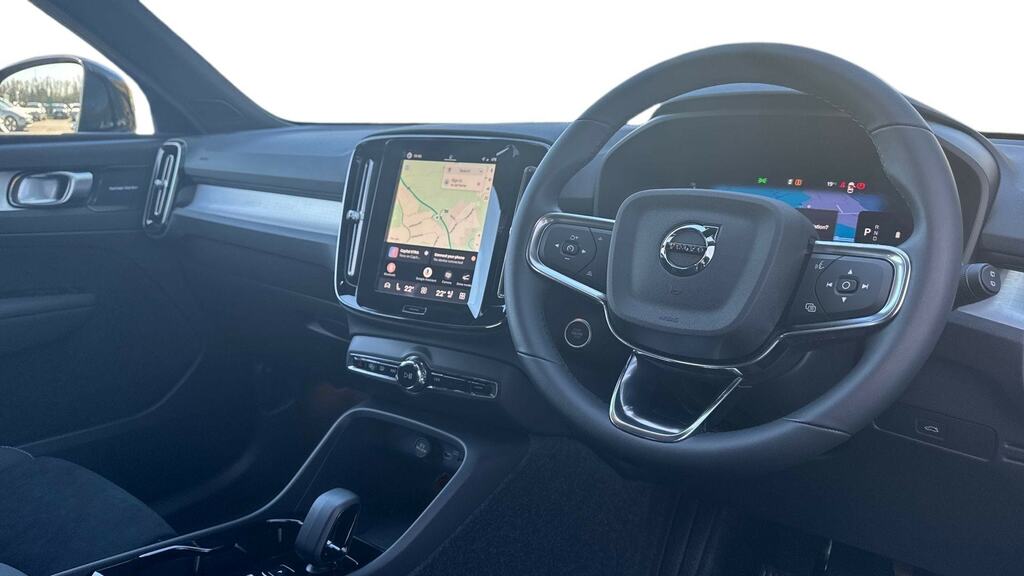 Volvo XC40 2.0 B3p Ultra Black Edition PE26YCN Black #5