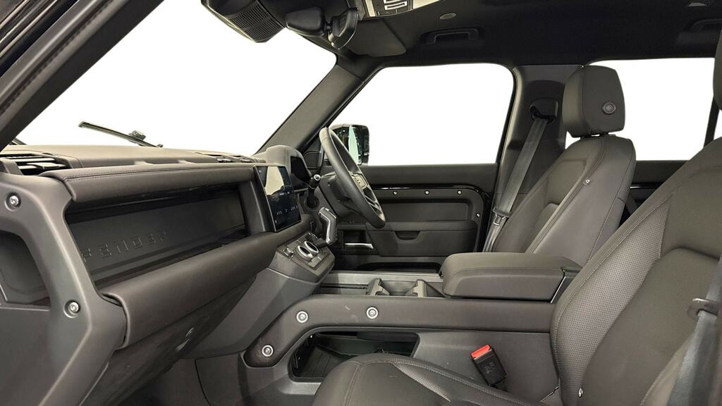 Land Rover Defender 110 3.0 D250 X-dynamic Se 110 CV75WCJ Black #3